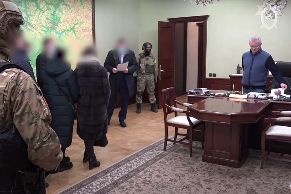 Иван Белозерцев во время следственных действий