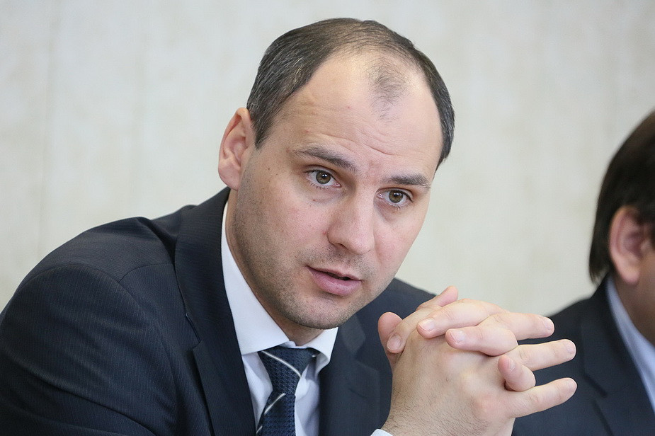 Денис Паслер